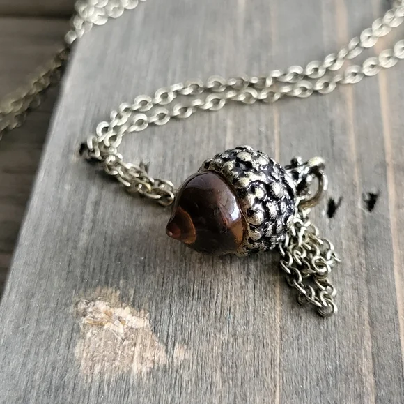 Bronze Acorn Resin Necklace- Handmade Necklace- Bronze Necklace- Acorn J… - Picture 7 of 8